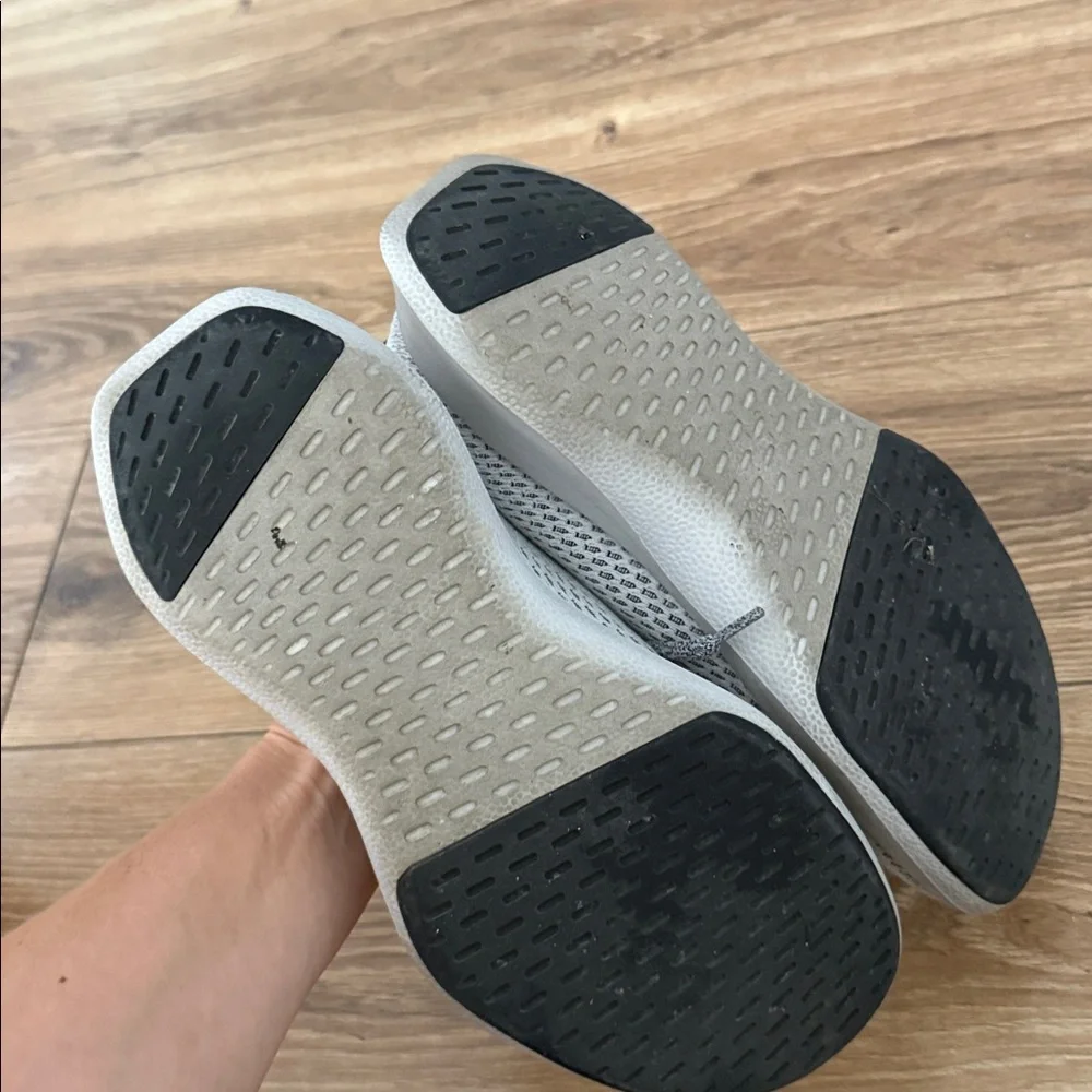 ALLBIRDS - Picture 5 of 6